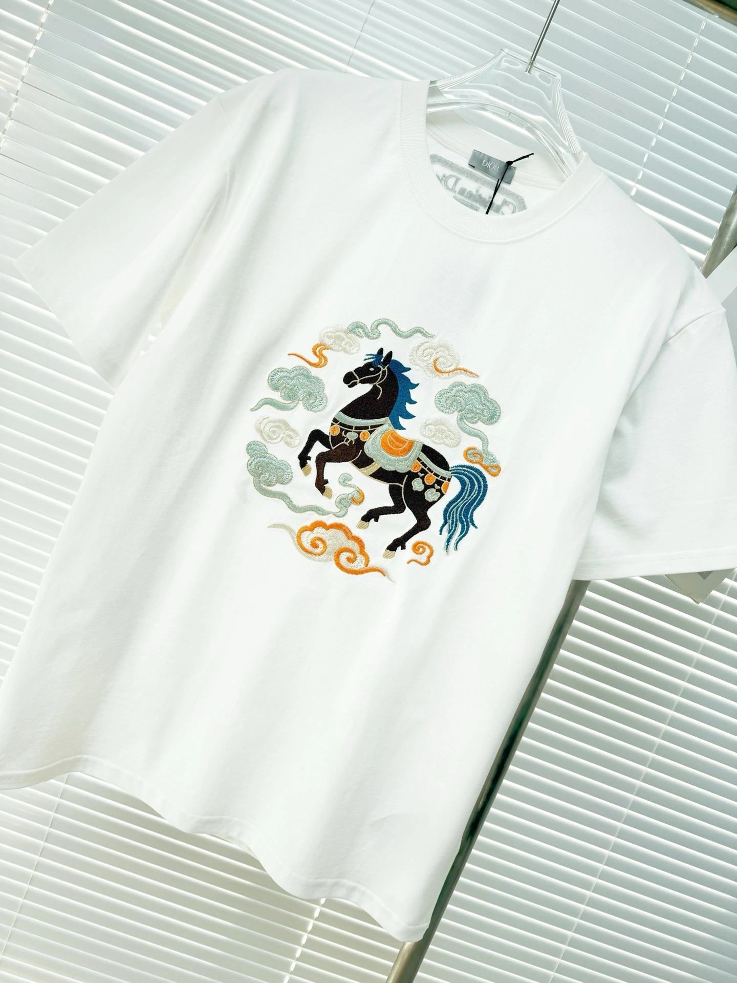 wg.luxury -- 4ior 2026 Cotton embroidery item:E-F409L1958H
